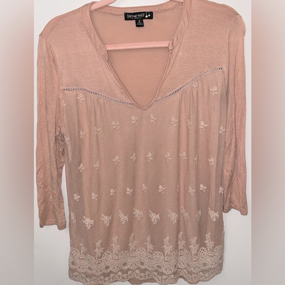 Living Doll Women's Pink Long Sleeve Embroidered Blouse Size Small